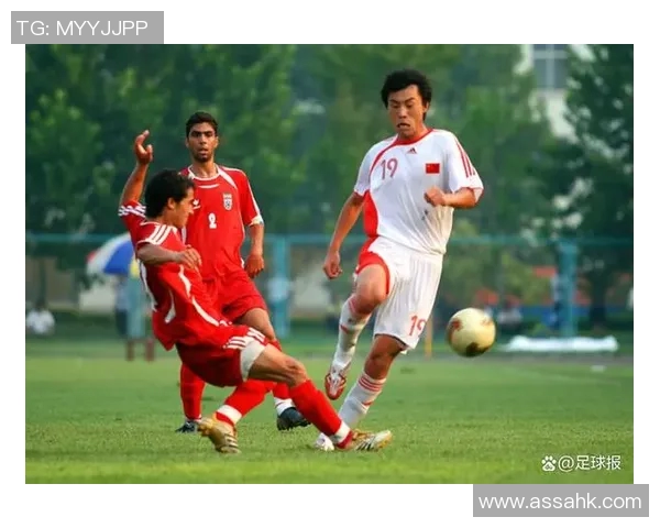 上海黑人足球球星的奋斗历程与中国足球的文化融合之路 上海黑人足球球星的奋斗历程与中国足球的文化融合之路